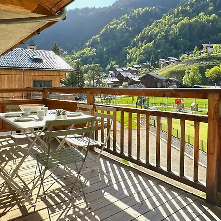 Source, Terrasse Et Confort 4 Etoiles Сasa de vacaciones La Plagne