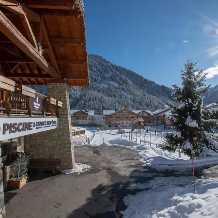 Sources 4* · 6 Pers · 2 · Terrasse La Plagne